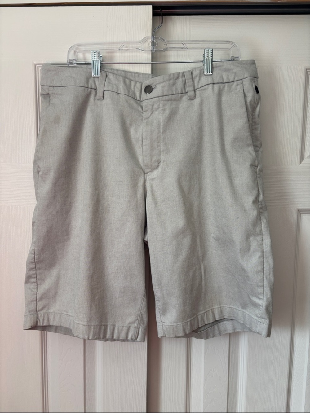 LuluLemon Men’s Light Grey Shorts Size 36”